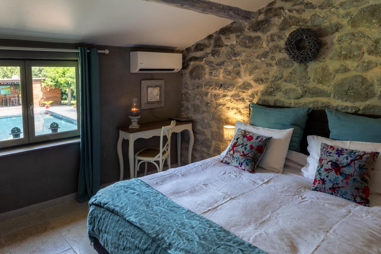 Lavand'Ange Et Spa Сариан Екстериор снимка